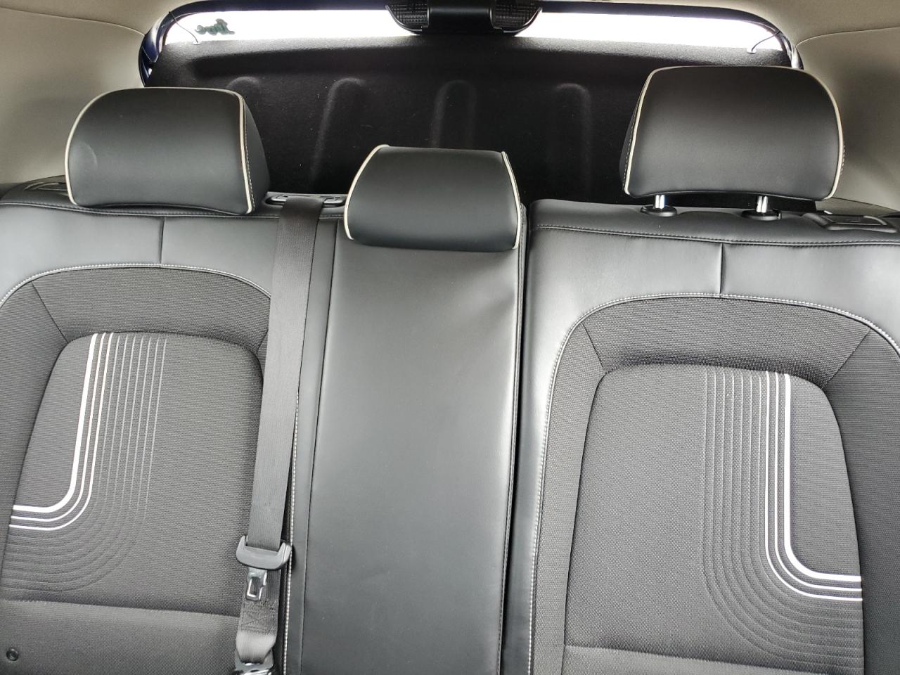 2022 Hyundai Venue Sel VIN: KMHRC8A39NU186140 Lot: 62754185