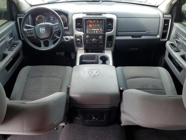 Pickups RAM 1500 2016 Silver