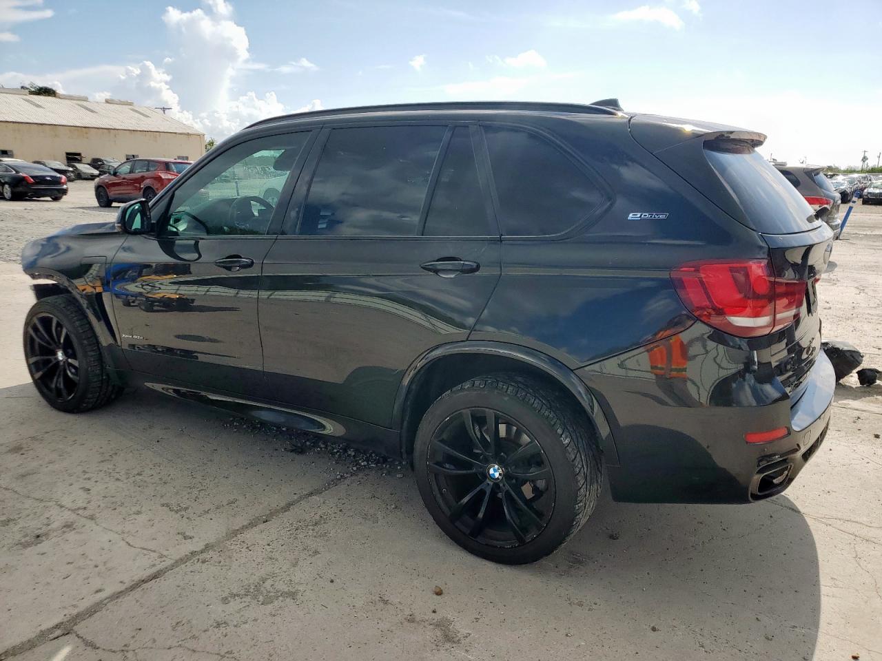 BMW X5 2018 VIN 5UXKT0C51J0W00419 фото 2