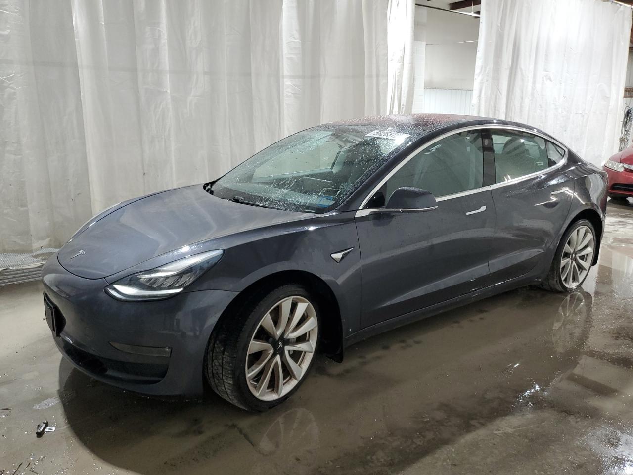 Leroy, NY에서 판매 중인 2018 Tesla Model 3 - Side
