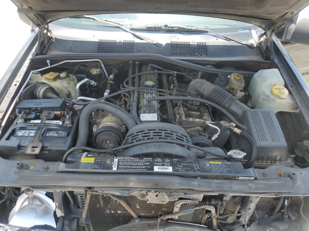 1996 Jeep Grand Cherokee Laredo VIN: 1J4FX58S8TC169379 Lot: 62855935