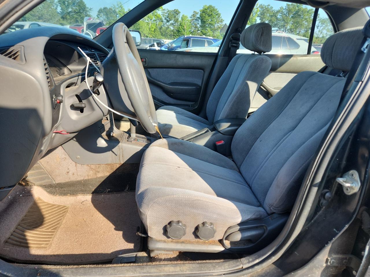 1995 Toyota Camry Le VIN: 4T1SK12E8SU630535 Lot: 60282665