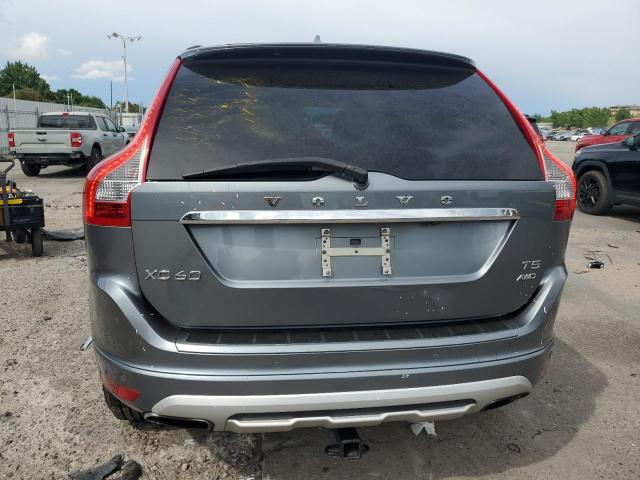  VOLVO XC60 2017 Silver