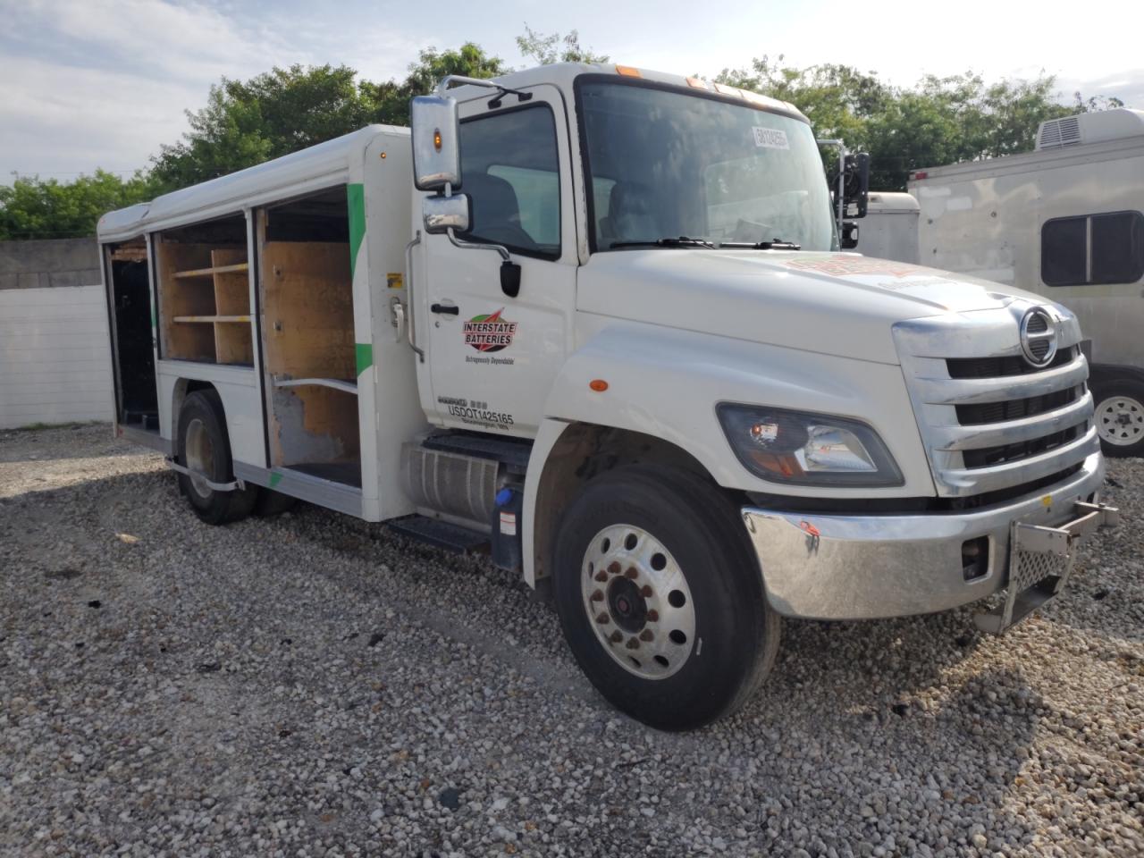 2019 Hino 258/268 zu verkaufen in Homestead, FL - All Over