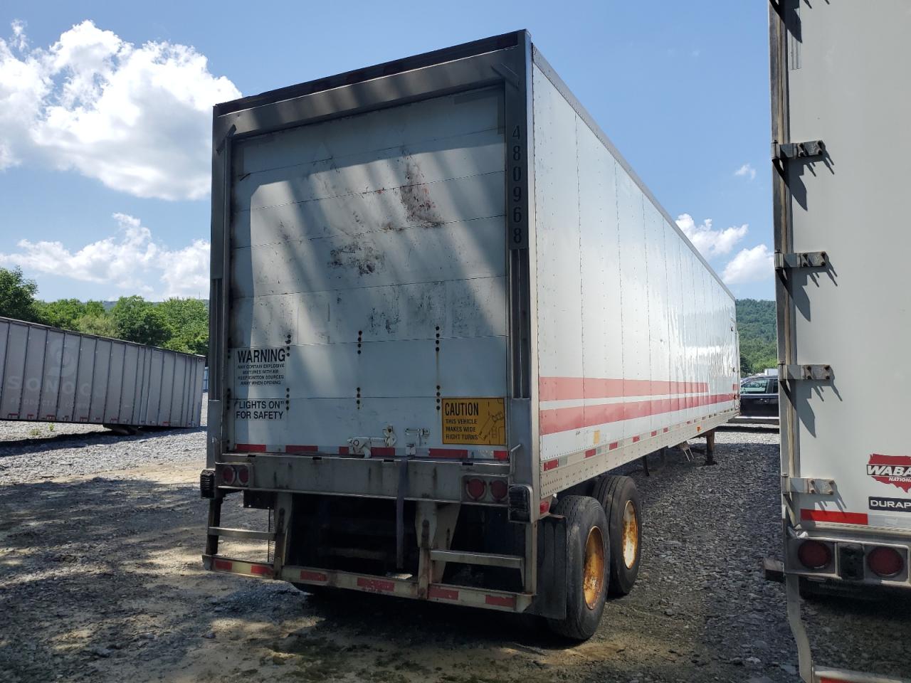 UTILITY ALL Models 2003 VIN 1UYVS24813U079429 фото 4
