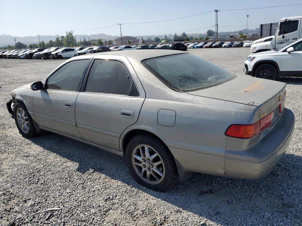 TOYOTA CAMRY 2000 VIN JT2BF28K6Y0265311 фото 2