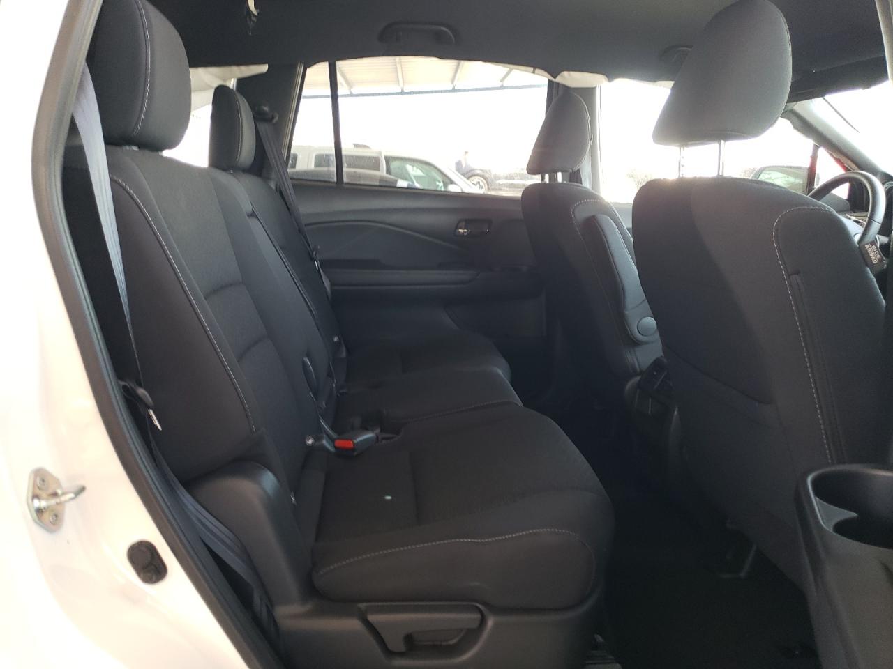 2019 Honda Passport Sport VIN: 5FNYF7H23KB005357 Lot: 62219045