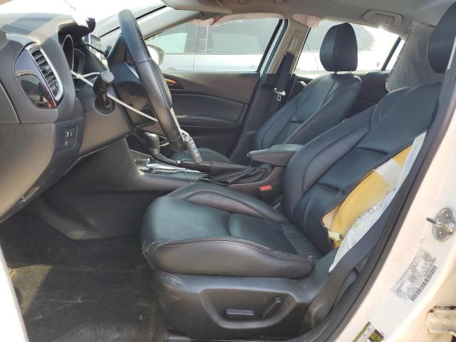 Седаны MAZDA 3 2016 Белы