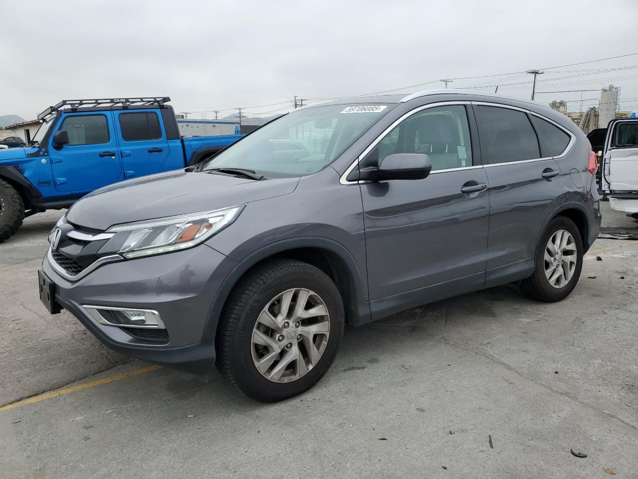 2015 Honda Cr-V Exl for Sale in Sun Valley, CA - Rear End