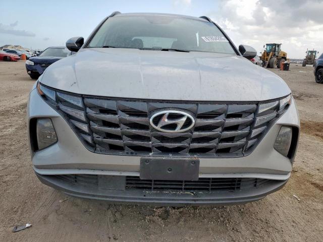  HYUNDAI TUCSON 2023 Серебристый
