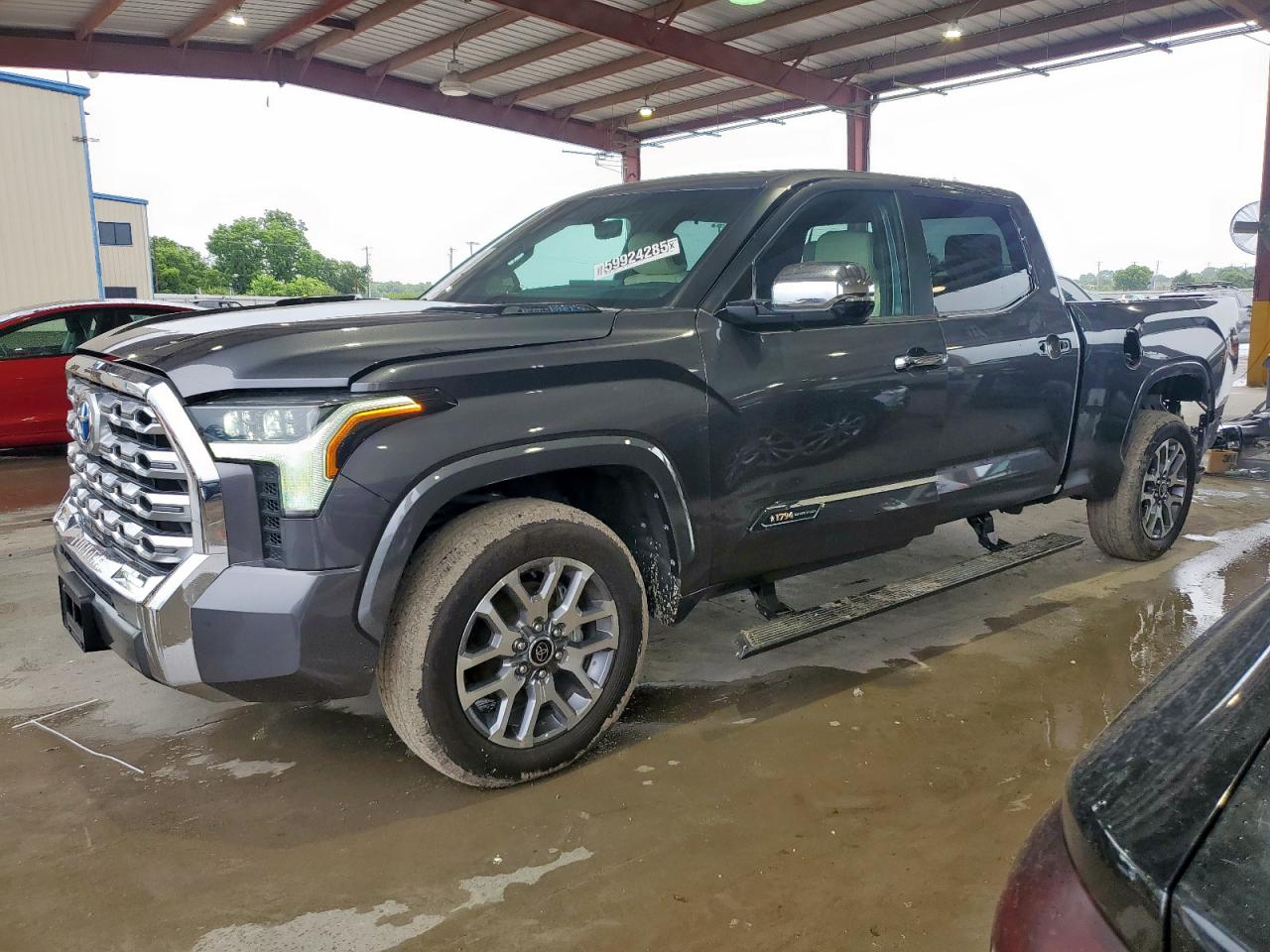 2024 Toyota Tundra Crewmax Platinum VIN: 5TFMC5EC2RX004631 Lot: 59924285