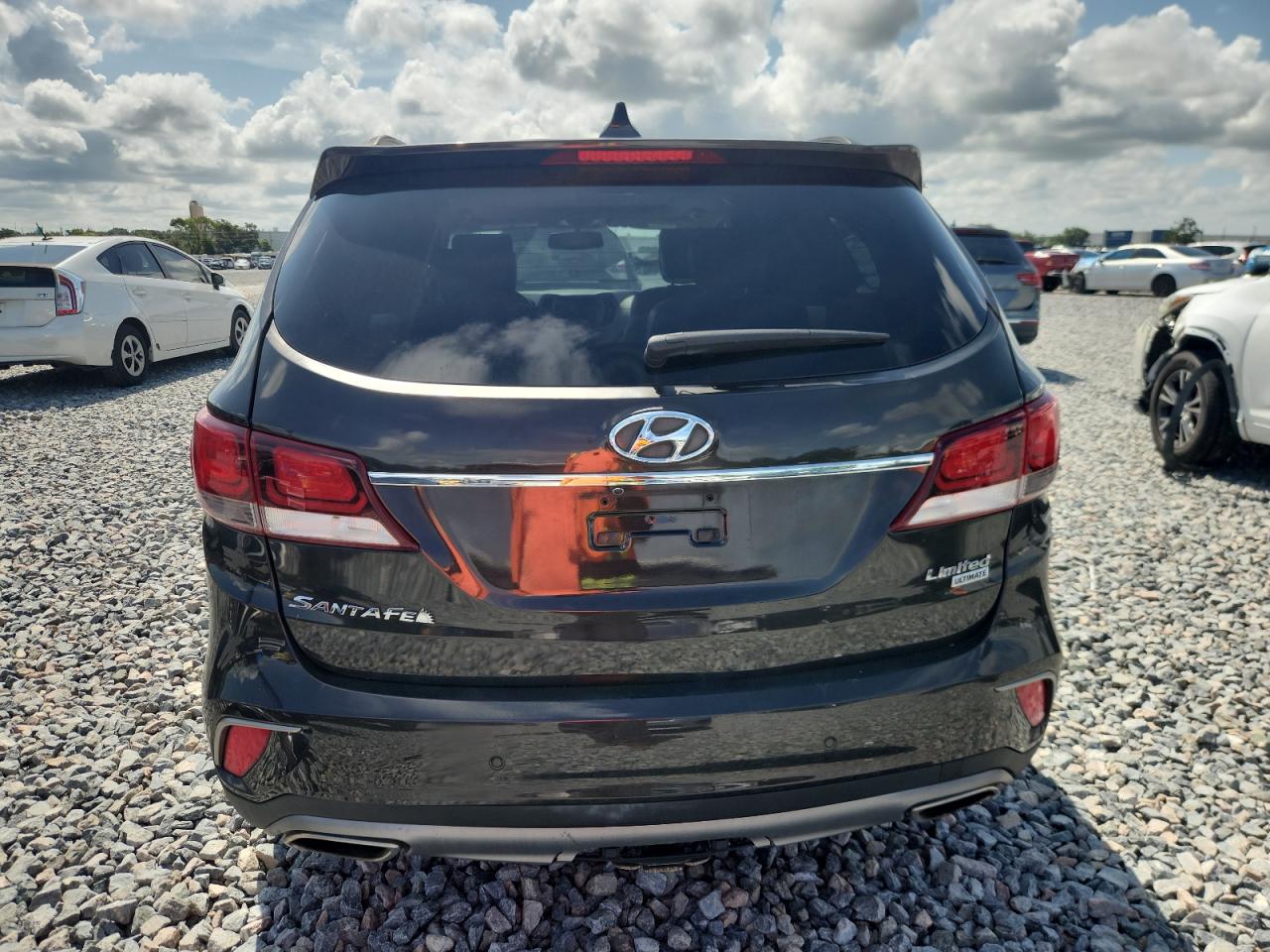 2017 Hyundai Santa Fe Se Ultimate VIN: KM8SR4HF8HU256871 Lot: 61006855
