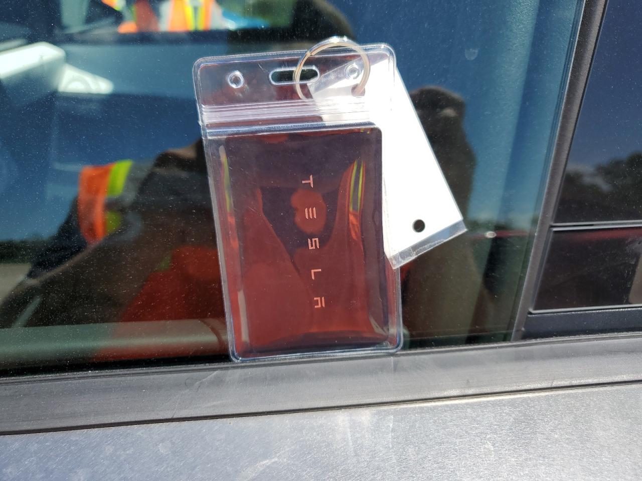 2024 Tesla Cybertruck VIN: 7G2CEHED2RA011146 Lot: 61048255