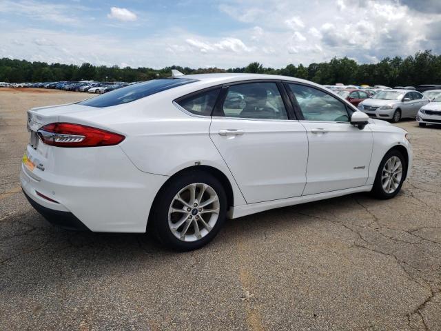  FORD FUSION 2019 Білий