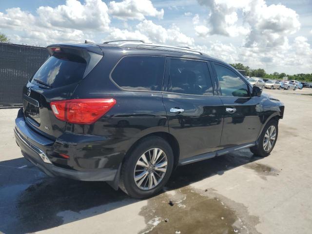  NISSAN PATHFINDER 2018 Czarny