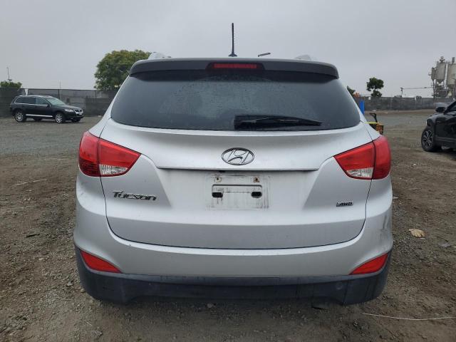  HYUNDAI TUCSON 2015 Srebrny
