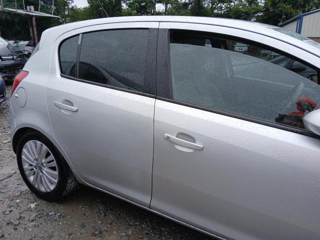 2011 VAUXHALL CORSA SE