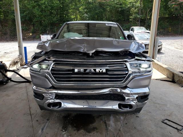  RAM 1500 2019 Srebrny