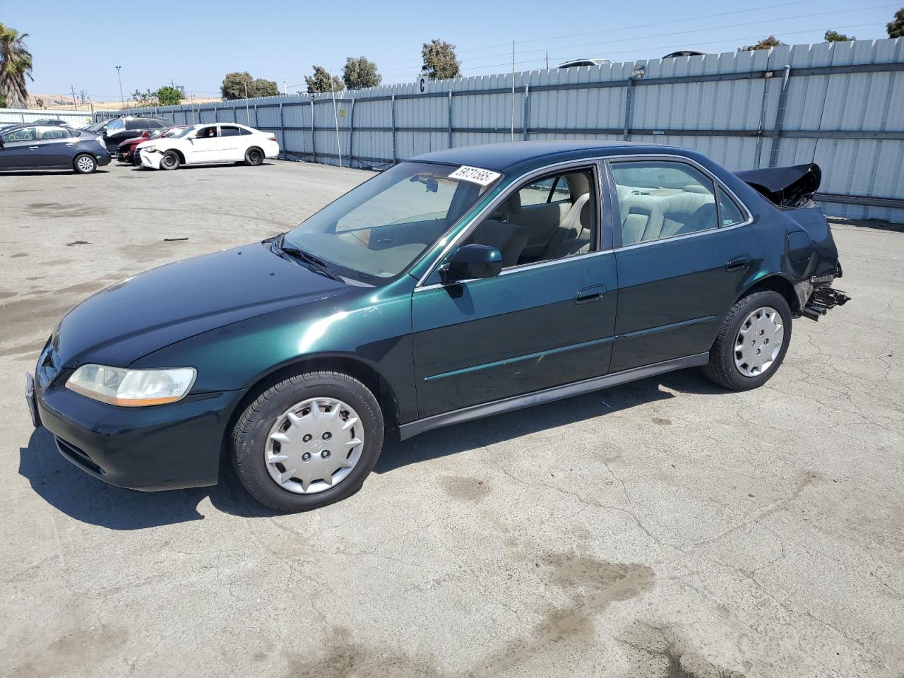 Martinez, CA에서 판매 중인 2001 Honda Accord Lx 2.3L - Rear End