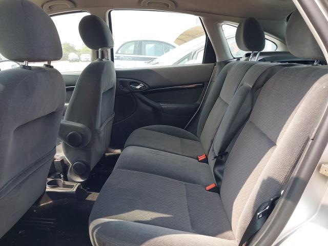 2004 FORD FOCUS GHIA