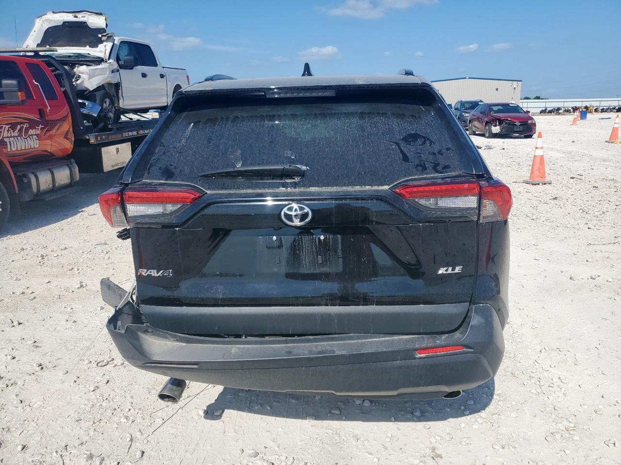 2T3W1RFV4PW259563 TOYOTA RAV4 2023