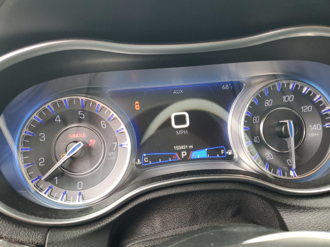 2019 Chrysler 300 Limited VIN: 2C3CCAEG6KH536633 Lot: 60088425