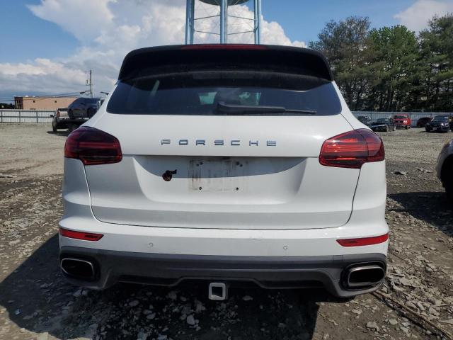  PORSCHE CAYENNE 2017 Biały