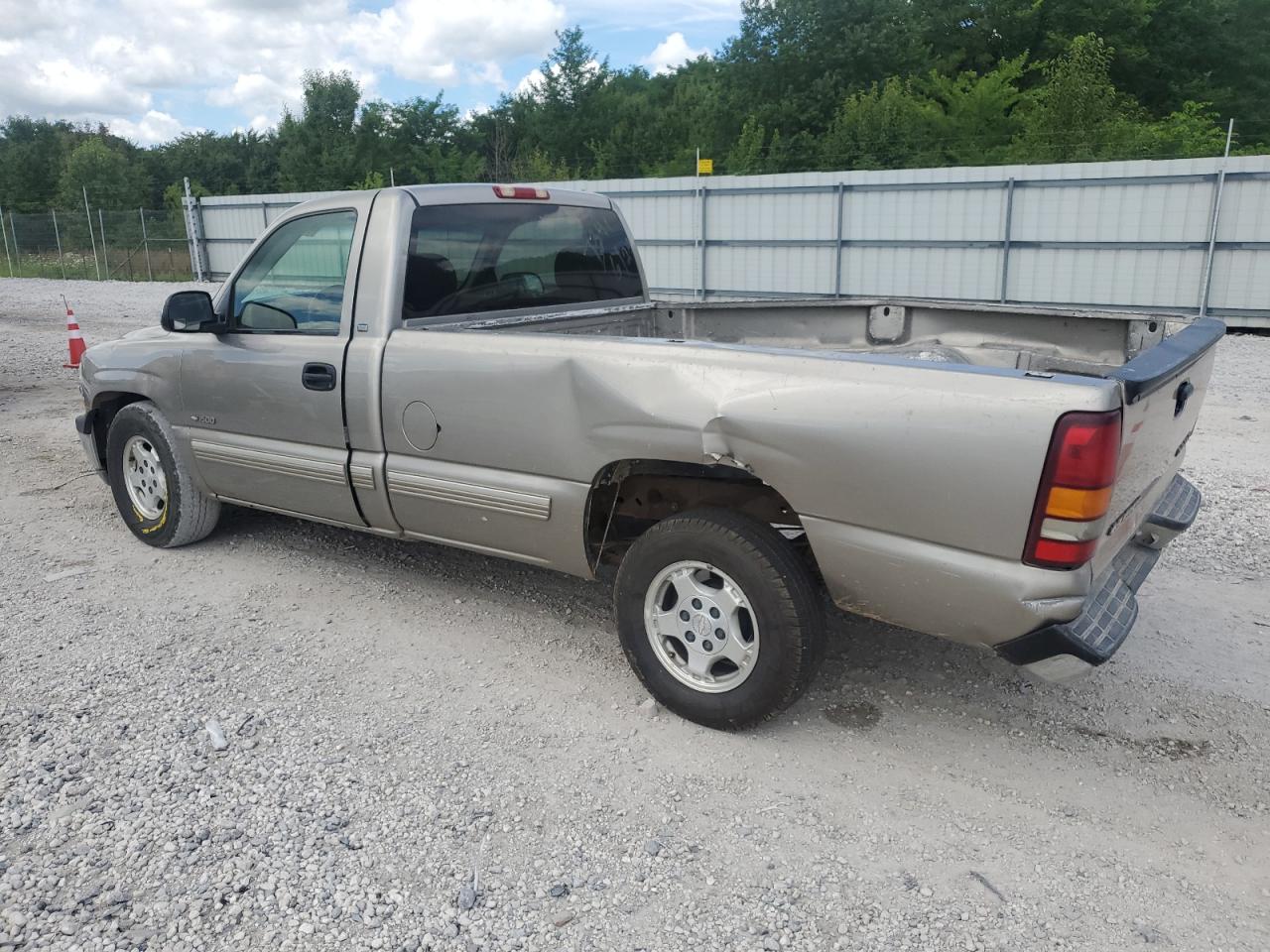 CHEVROLET ALL Models 2000 VIN 1GCEC14T1YE247341 фото 2