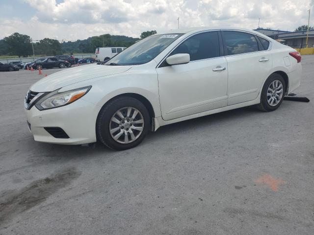 Sedans NISSAN ALTIMA 2016 Biały