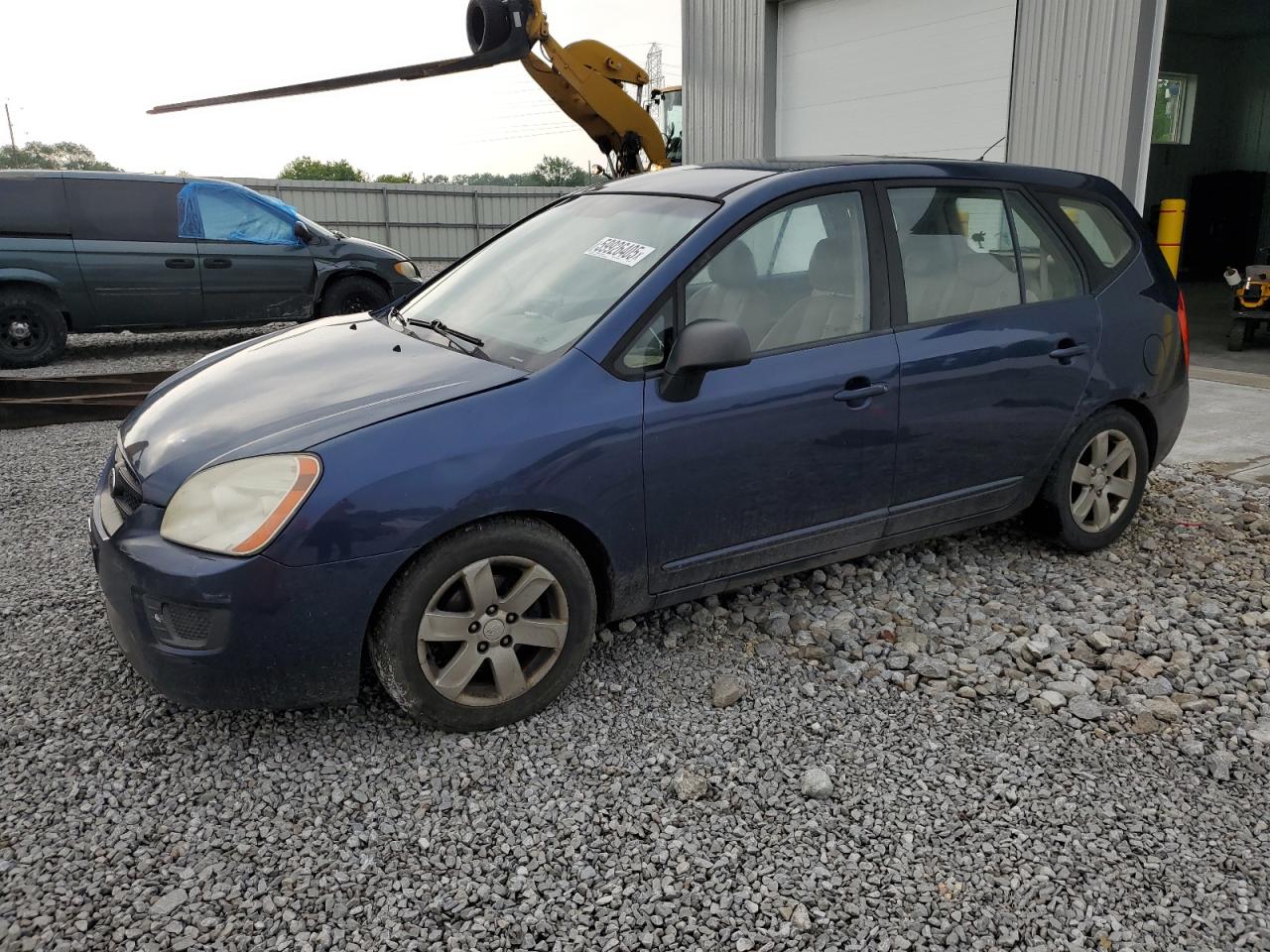2007 Kia Rondo Base zu verkaufen in Barberton, OH - Front End