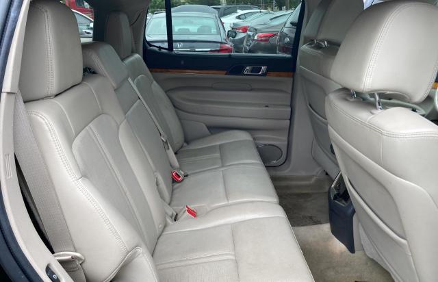 2010 LINCOLN MKT   