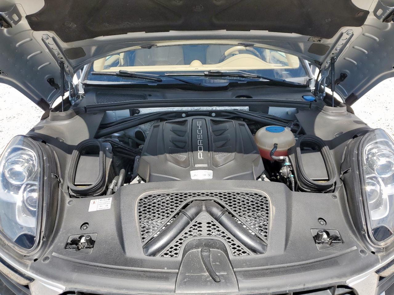 2016 Porsche Macan S VIN: WP1AB2A54GLB53654 Lot: 60560335