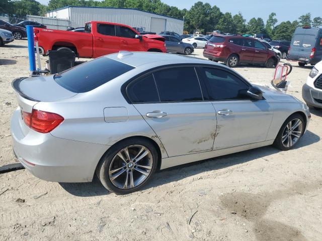  BMW 3 SERIES 2012 Серебристый