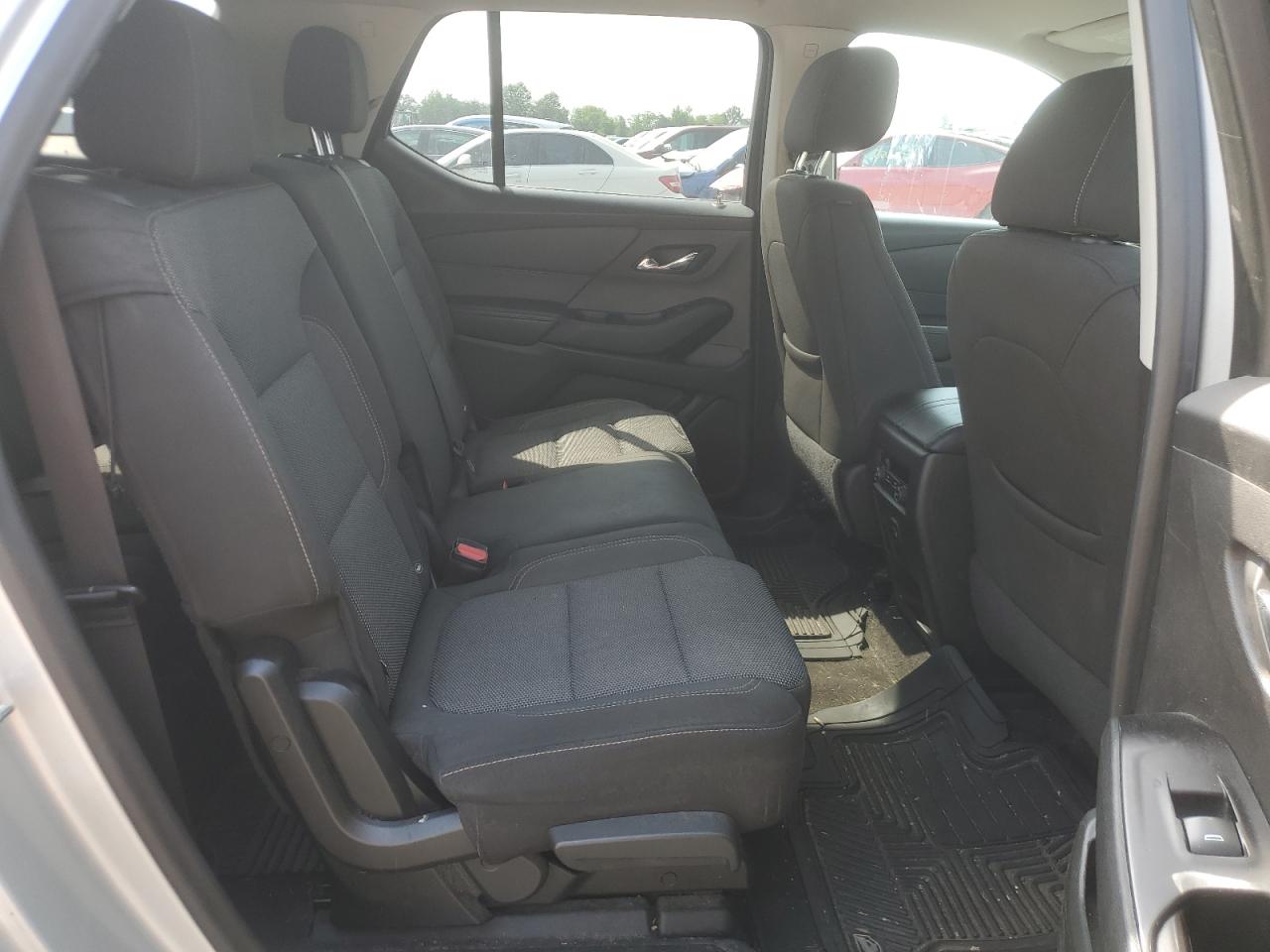 2019 Chevrolet Traverse Ls VIN: 1GNERFKW3KJ245590 Lot: 63190865