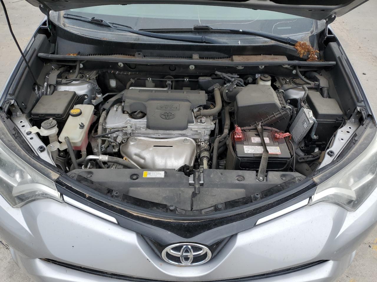 2T3BFREV2GW505270 TOYOTA RAV4 2016
