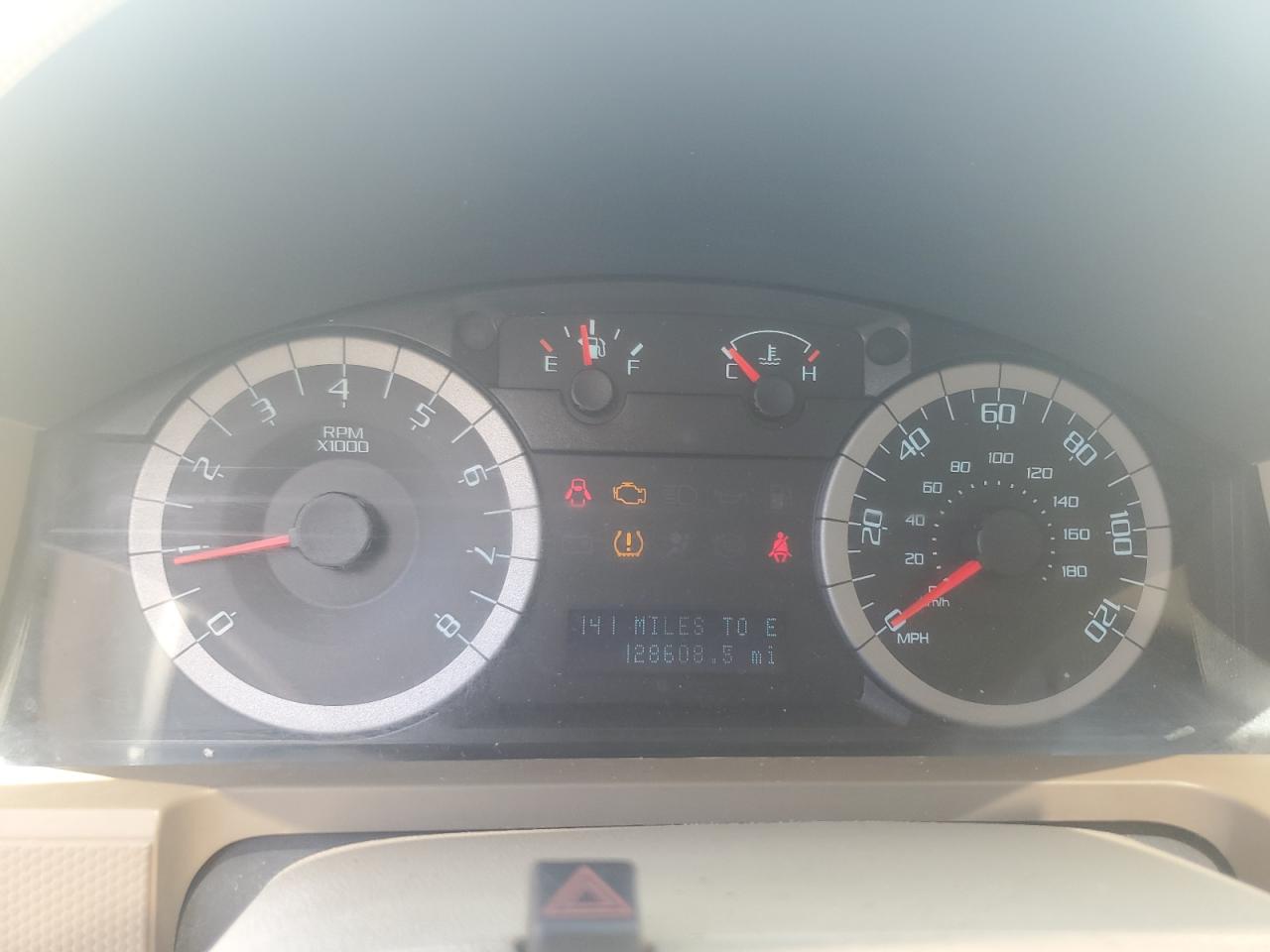 2010 Ford Escape Limited VIN: 1FMCU9EG0AKD41976 Lot: 61395595