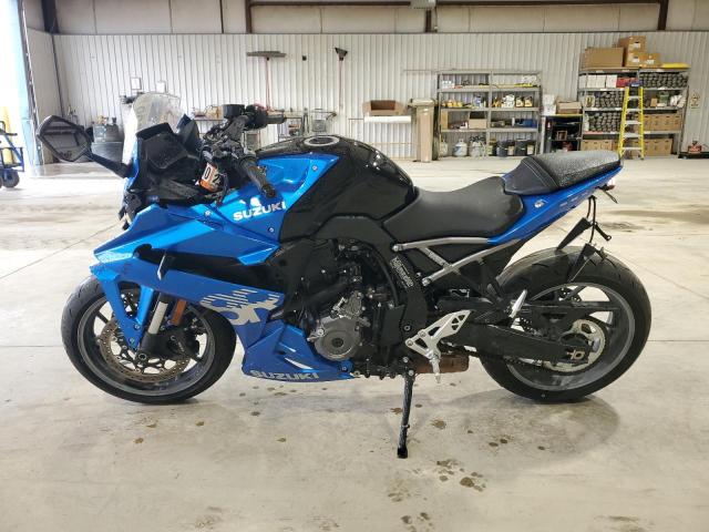 2024 SUZUKI GSX800 F  