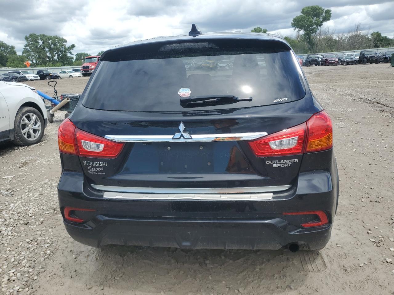 2018 Mitsubishi Outlander Sport Es VIN: JA4AR3AU1JU022137 Lot: 62951825