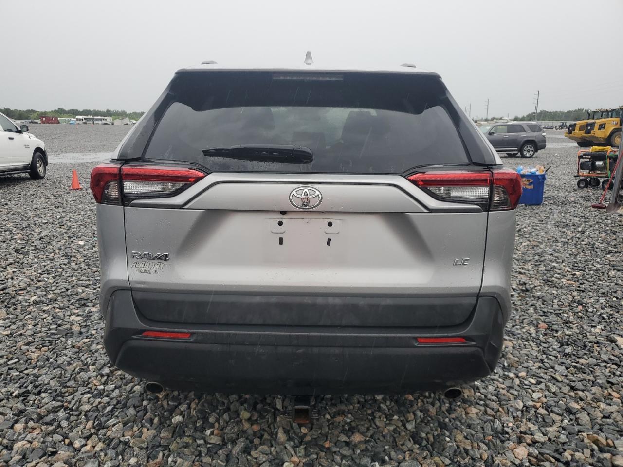 2T3H1RFV2KC027143 TOYOTA RAV4 2019