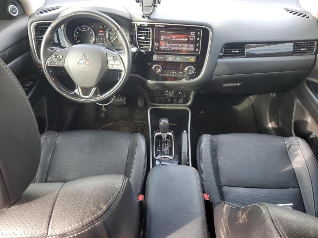  MITSUBISHI OUTLANDER 2018 Серебристый