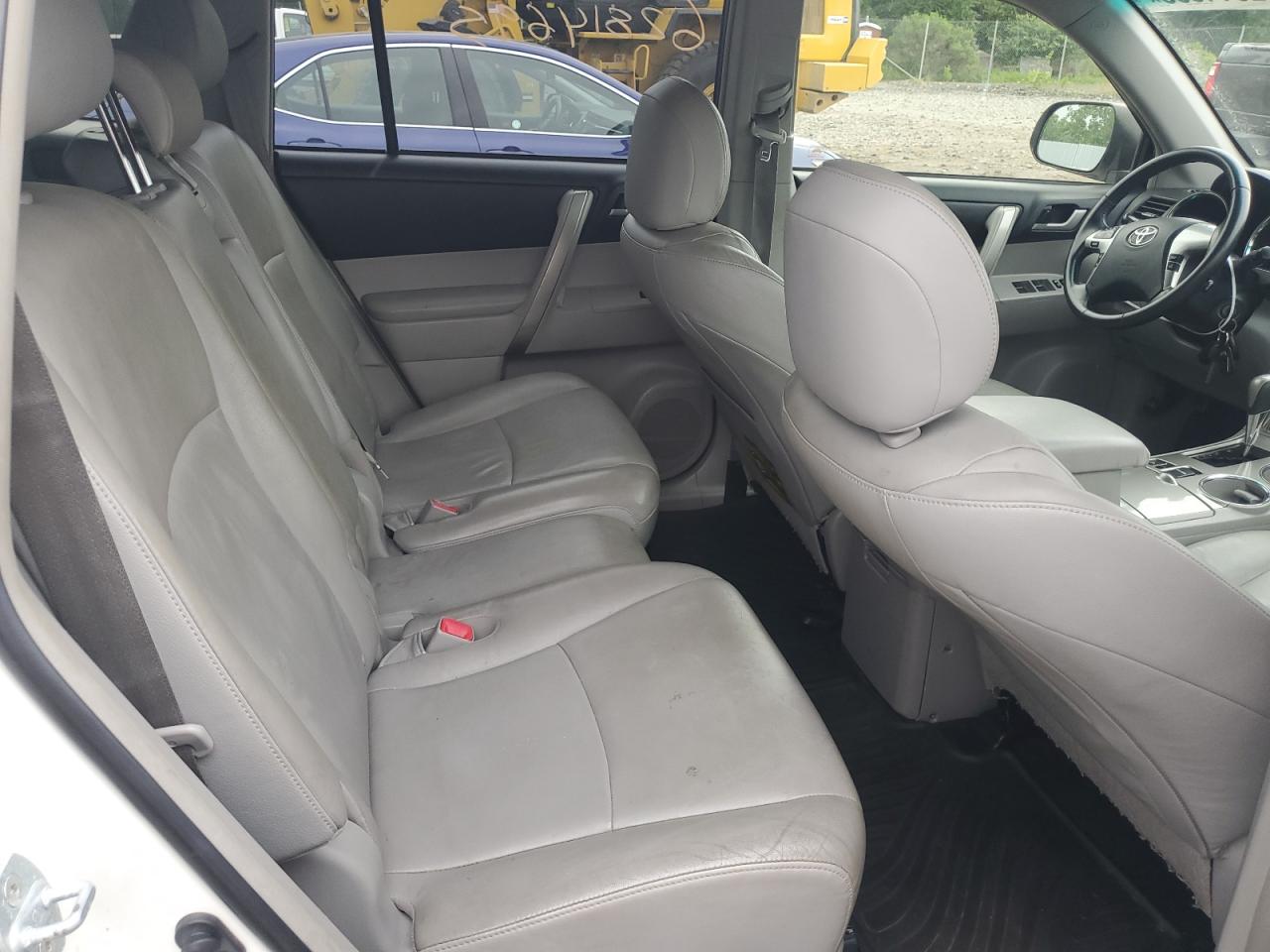 TOYOTA HIGHLANDER 2013 VIN JTEBC3EH4D2016238 фото 11