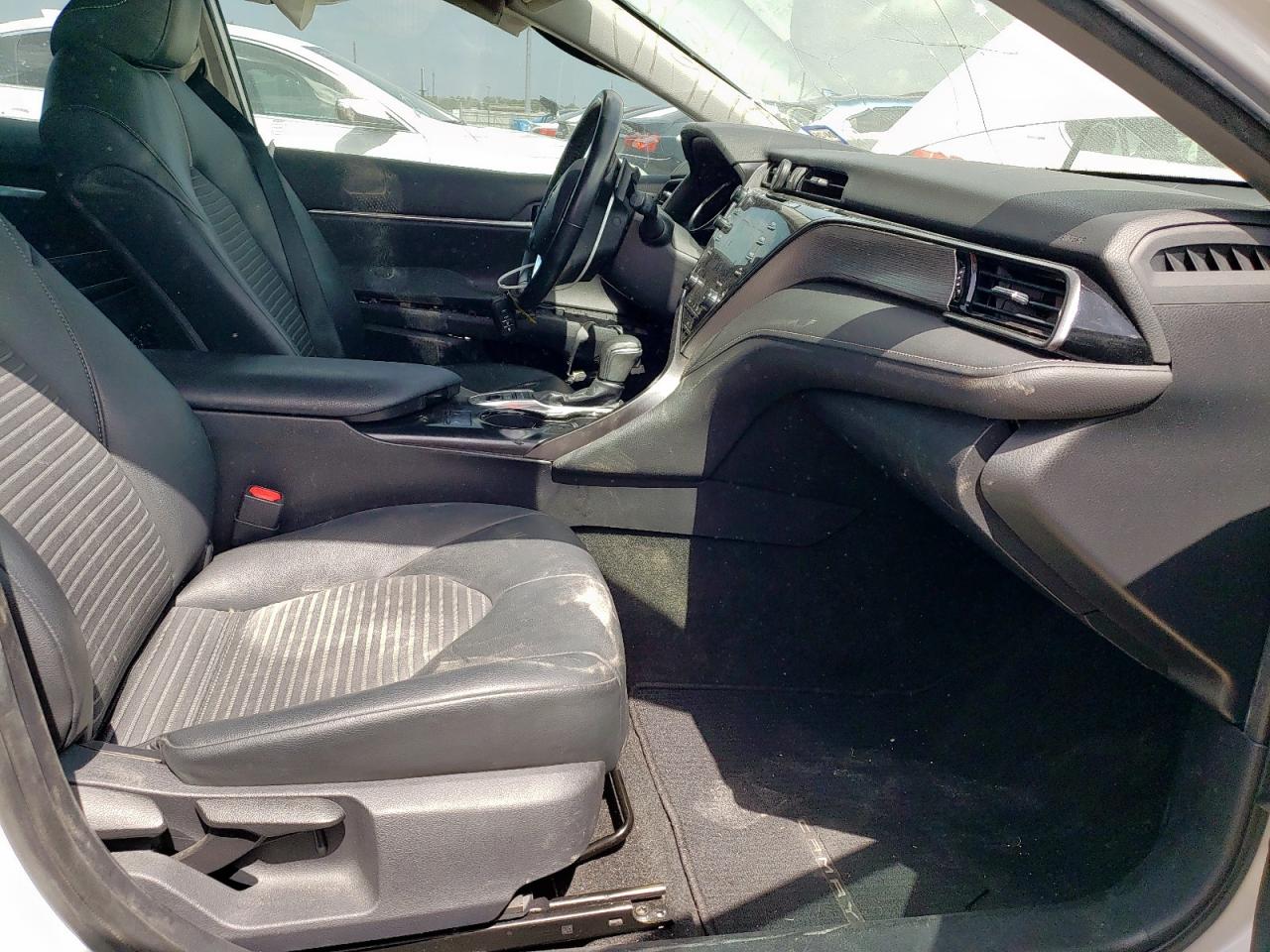 2019 Toyota Camry Hybrid VIN: 4T1B21HK5KU517610 Lot: 63081855