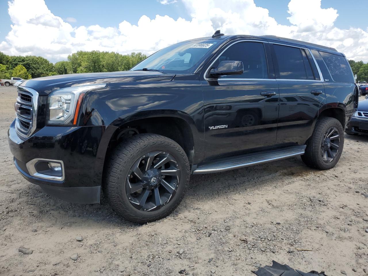 2017 GMC Yukon Slt