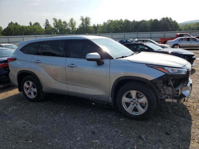  TOYOTA HIGHLANDER 2020 Srebrny