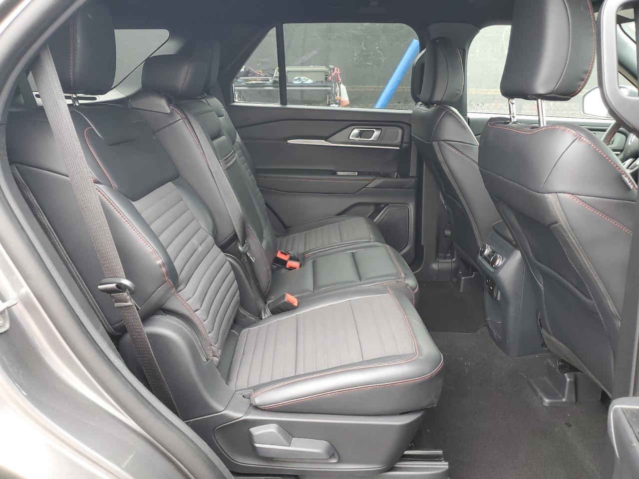 2025 Ford Explorer St-Line VIN: 1FMUK8KH0SGB38060 Lot: 61137525