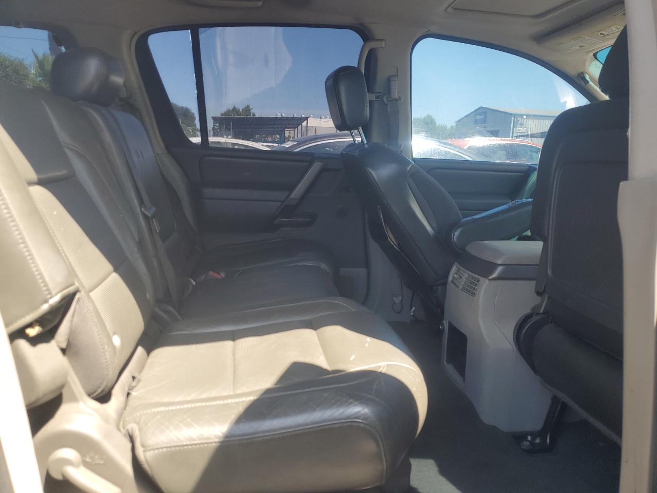 2004 Nissan Armada Se VIN: 5N1AA08B64N738929 Lot: 62464955