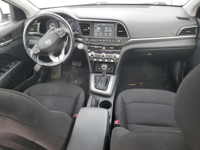  HYUNDAI ELANTRA 2019 Белы