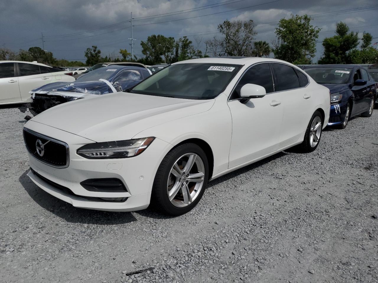 2017 Volvo S90 T5 Momentum იყიდება Riverview-ში, FL - Mechanical