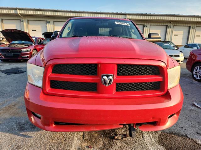  DODGE RAM 1500 2012 Красный