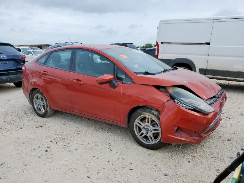  FORD FIESTA 2018 Червоний